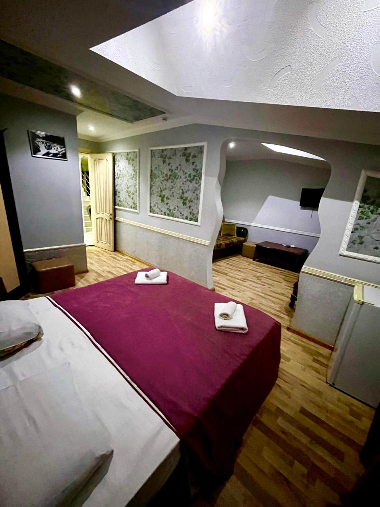 B&B Europa Hotel Kutaisi Eksteriør bilde