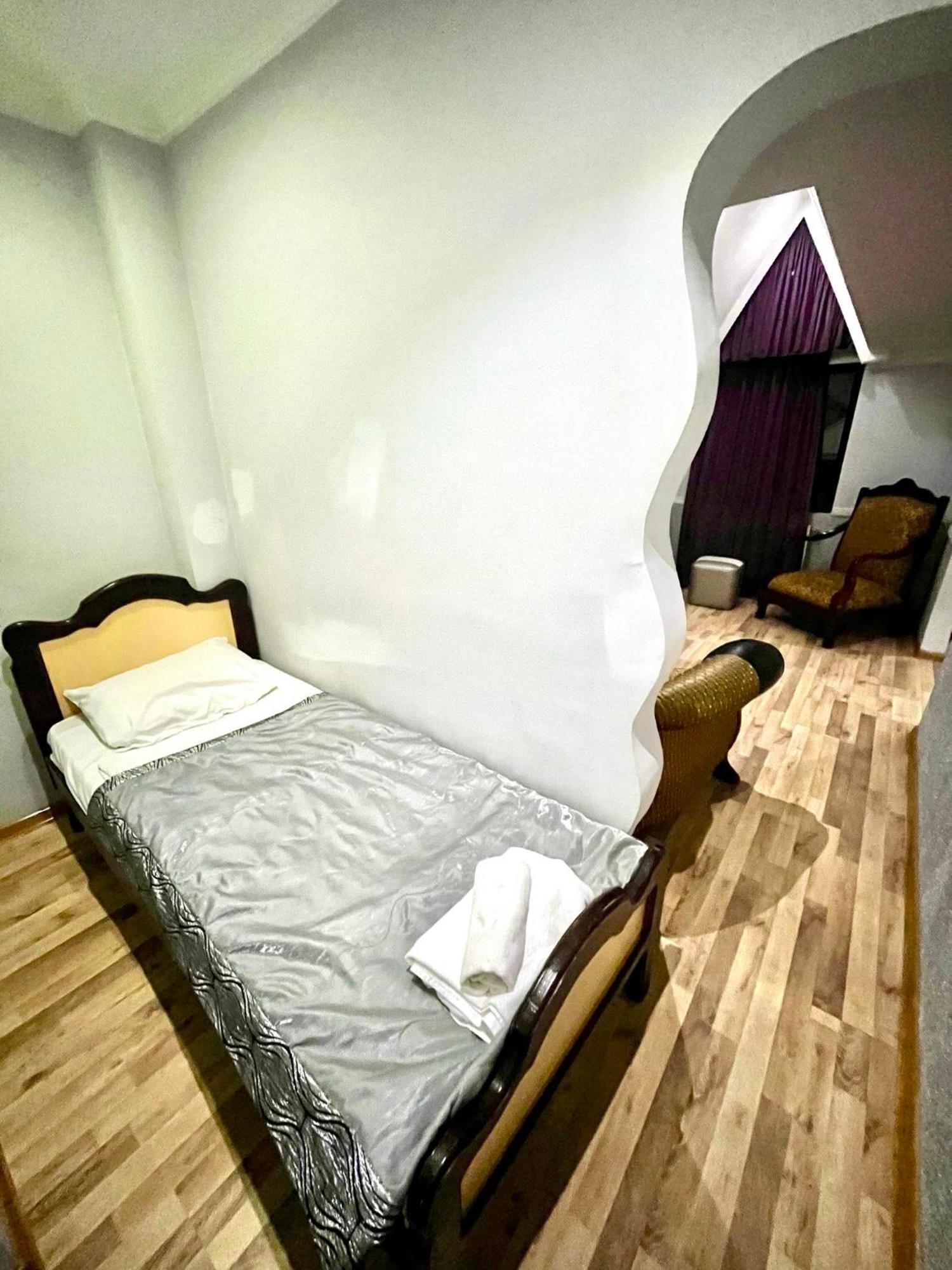 B&B Europa Hotel Kutaisi Eksteriør bilde