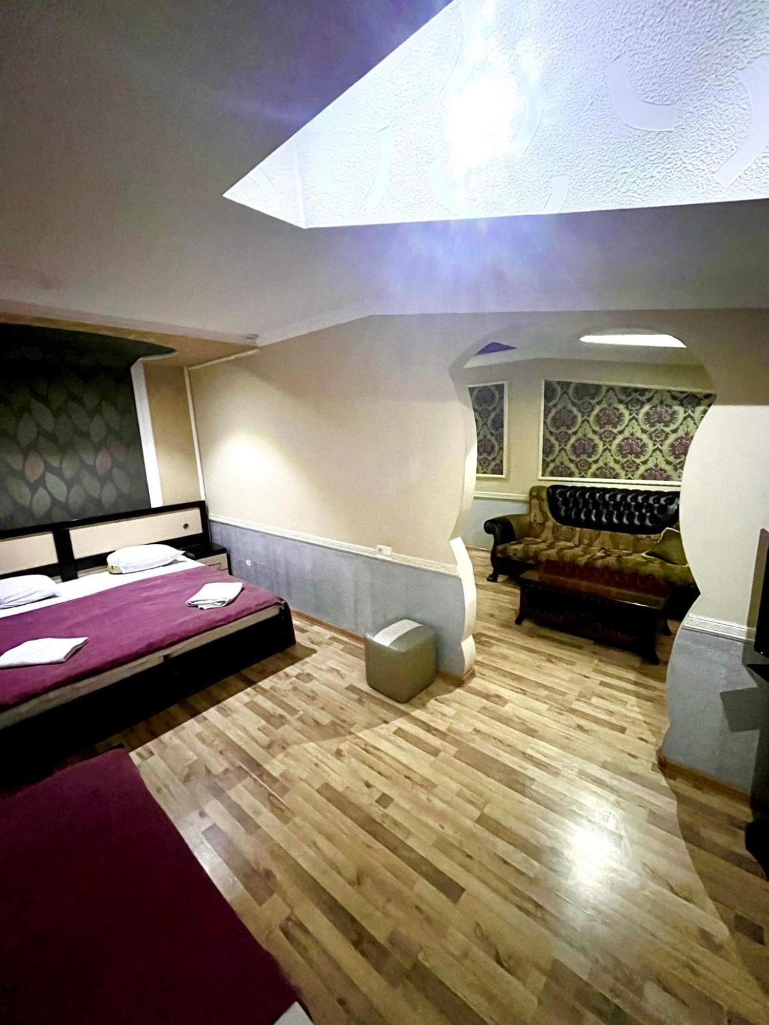 B&B Europa Hotel Kutaisi Eksteriør bilde