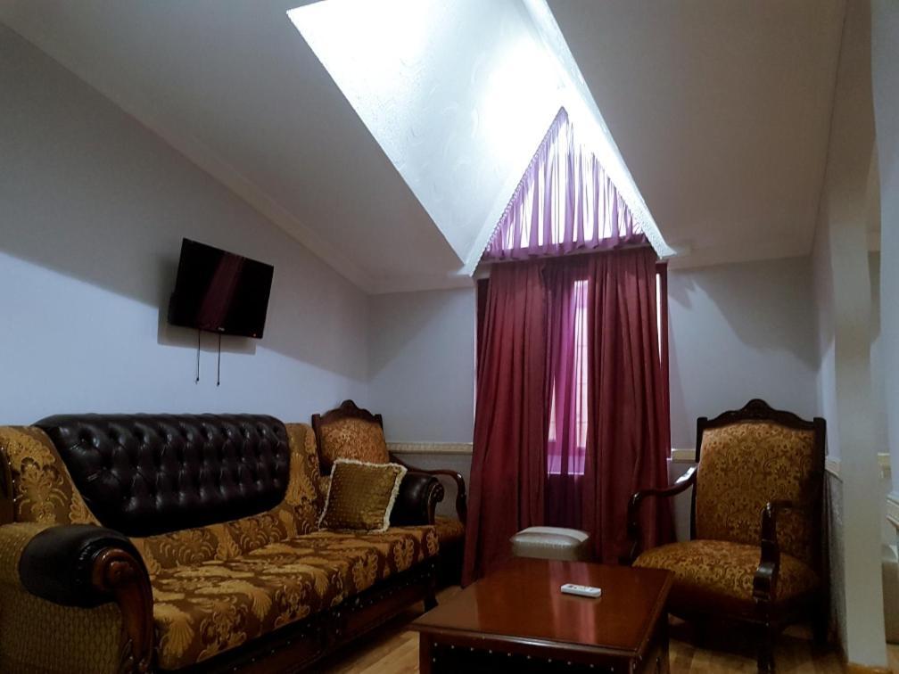 B&B Europa Hotel Kutaisi Eksteriør bilde